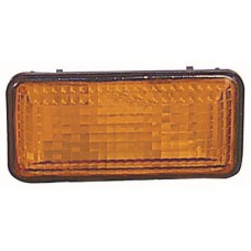 WING REPEATER LAMP - AMBER - W/SURROUND (OBLONG) >1995 (RH) WING REPEATER LAMP - AMBER - W/SURROUND (OBLONG) >1995 (RH)