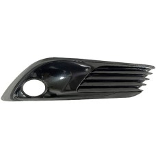 FRONT BUMPER GRILLE SIDE - W/FLH - W/BLACK MOULDING (RH)