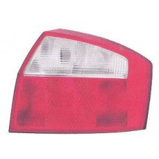 REAR LAMP - RED/CLEAR - SALOON + (QUATTRO - 2003 >) (RH) REAR LAMP - RED/CLEAR - SALOON + (QUATTRO - 2003 >) (RH)