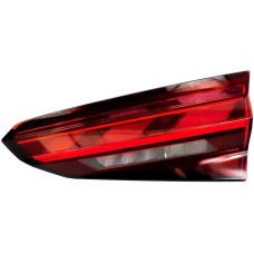 REAR BOOT LAMP - DYNAMIC INDICATOR TYPE (RH)