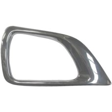 FRONT FOG LAMP SURROUND - CHROME (RH)