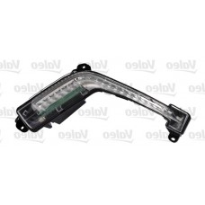 DAYTIME RUNNING LAMP (RH) DAYTIME RUNNING LAMP (RH)